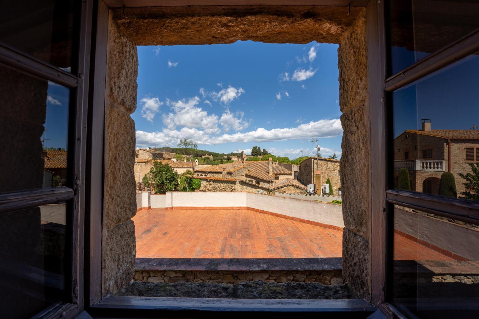 Deco - Casa Castell De Peratallada Eksteriør bilde