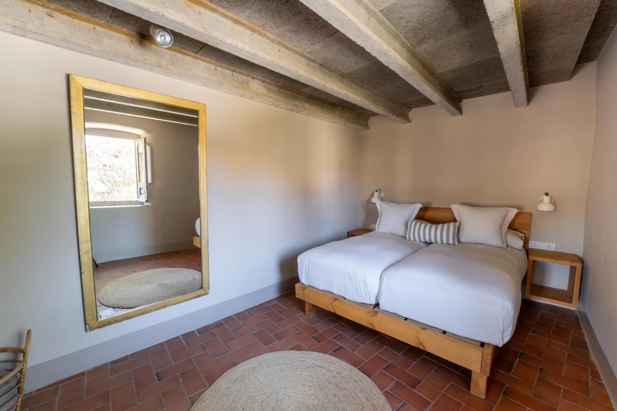 Deco - Casa Castell De Peratallada Eksteriør bilde