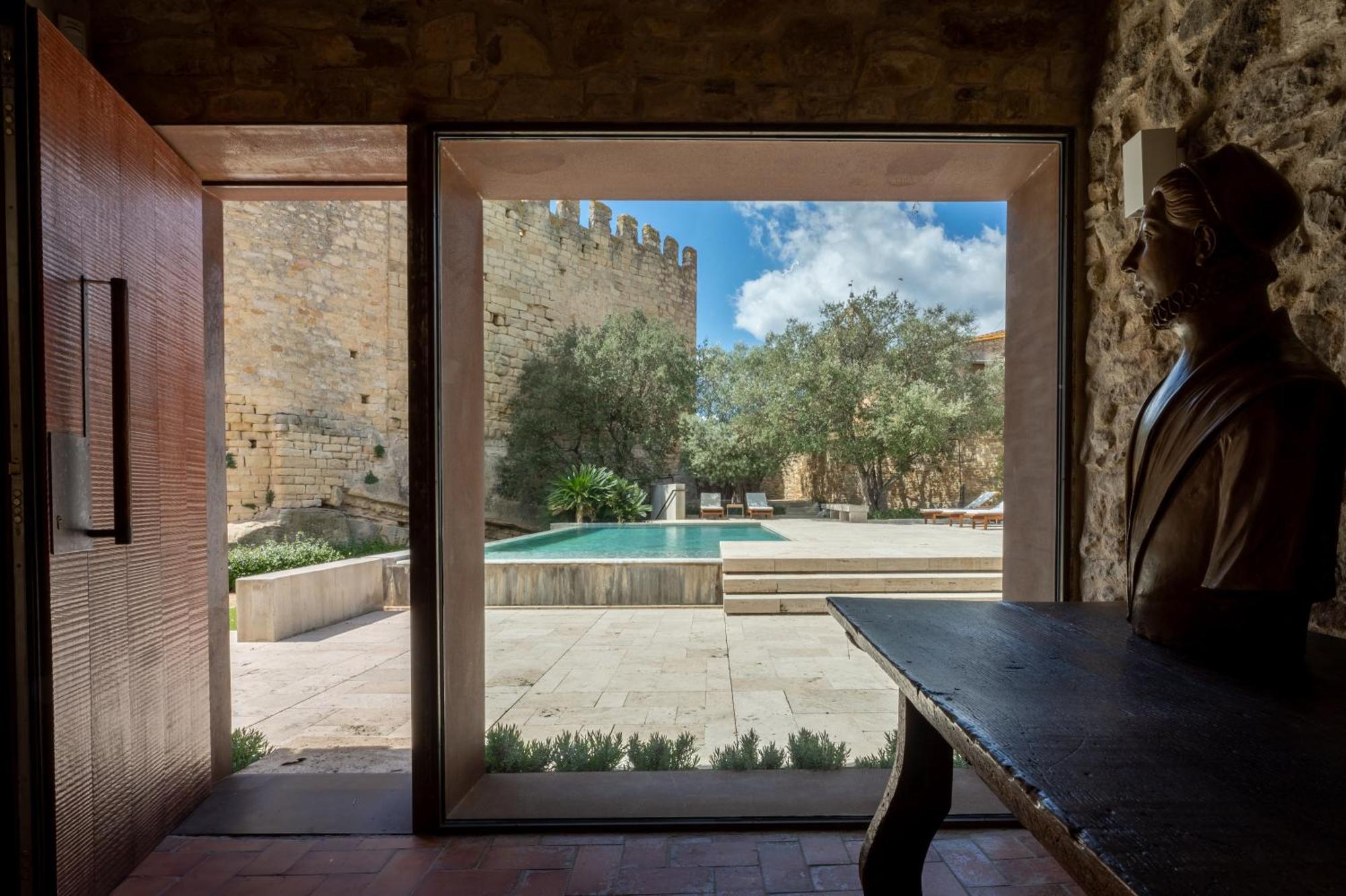 Deco - Casa Castell De Peratallada Eksteriør bilde