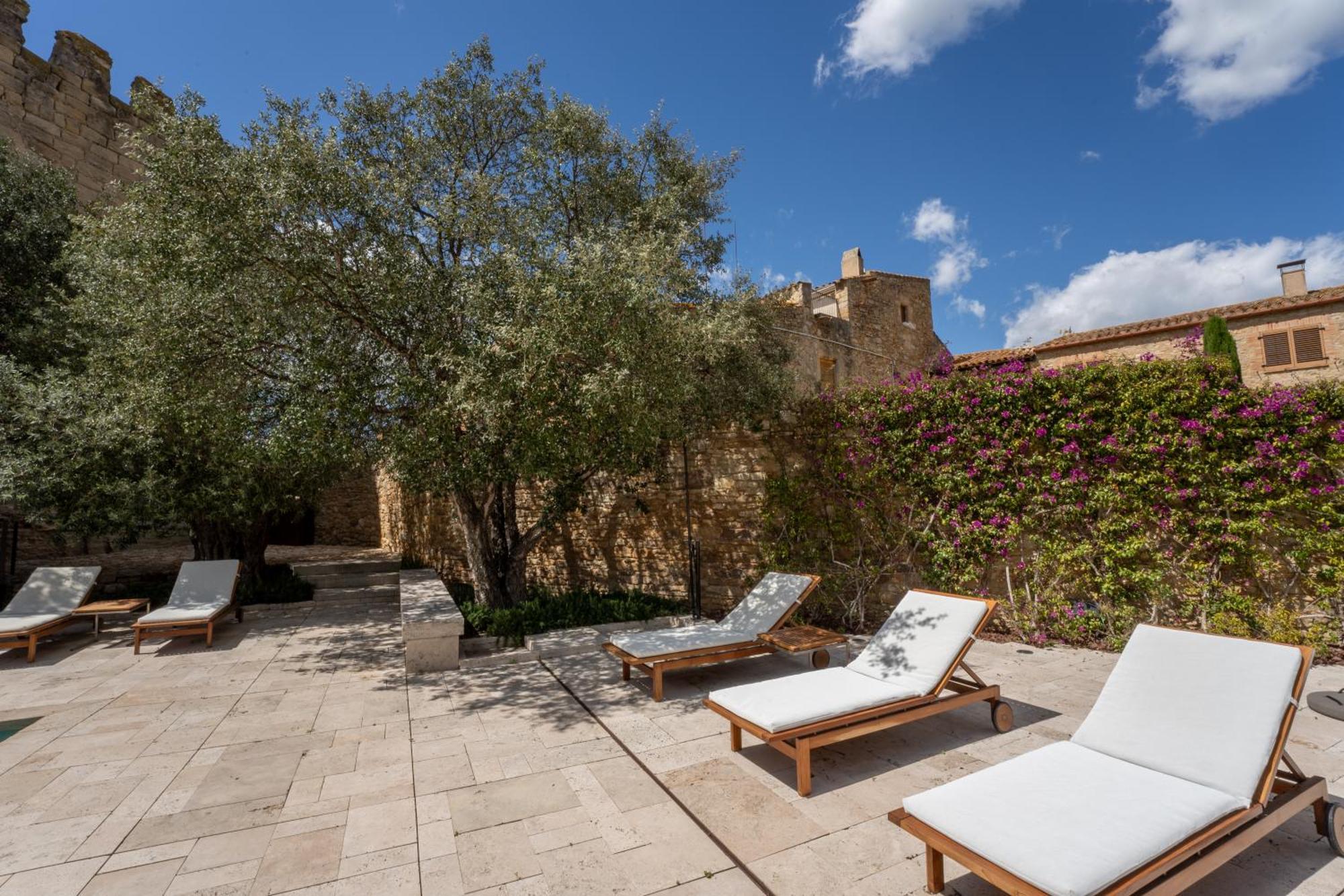 Deco - Casa Castell De Peratallada Eksteriør bilde